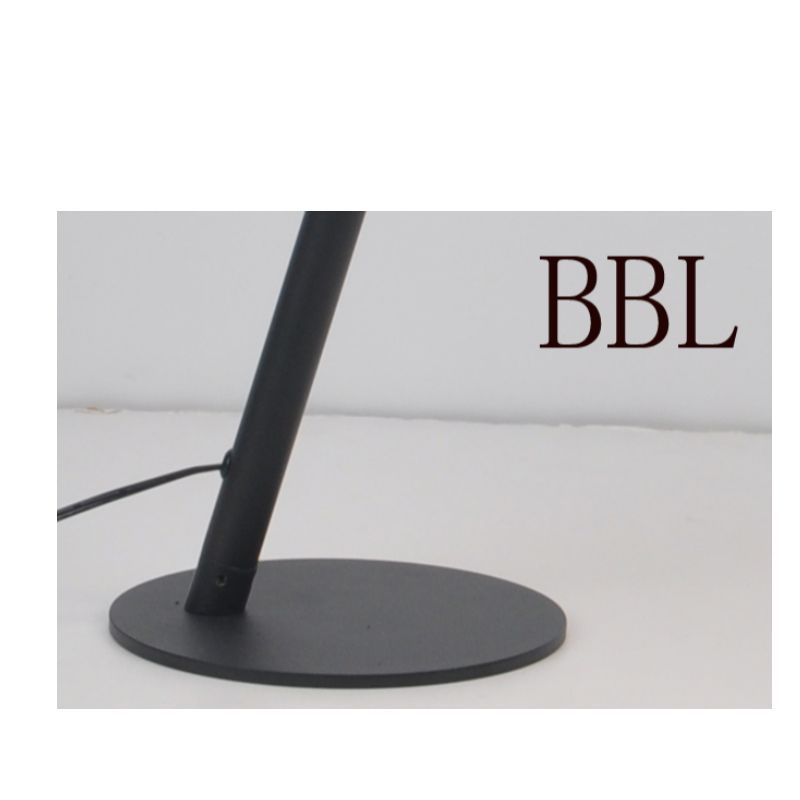 Stolní lampa LED s funkcí nastavení