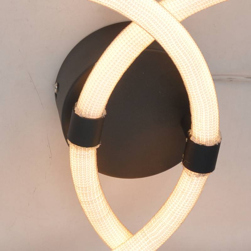 LED stropní svítilna s dvojitou C akrylovou trubicí