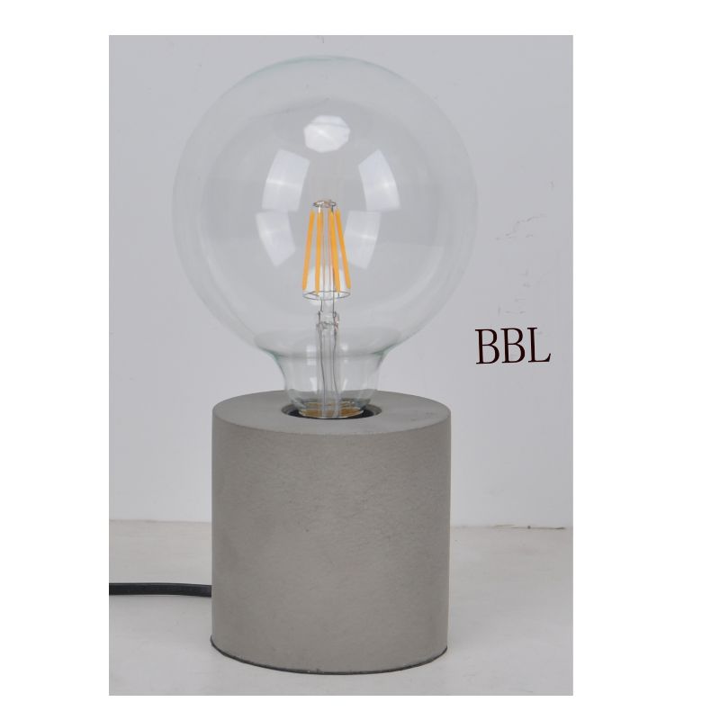 Stolní lampa se sloupovým betonovým podstavcem