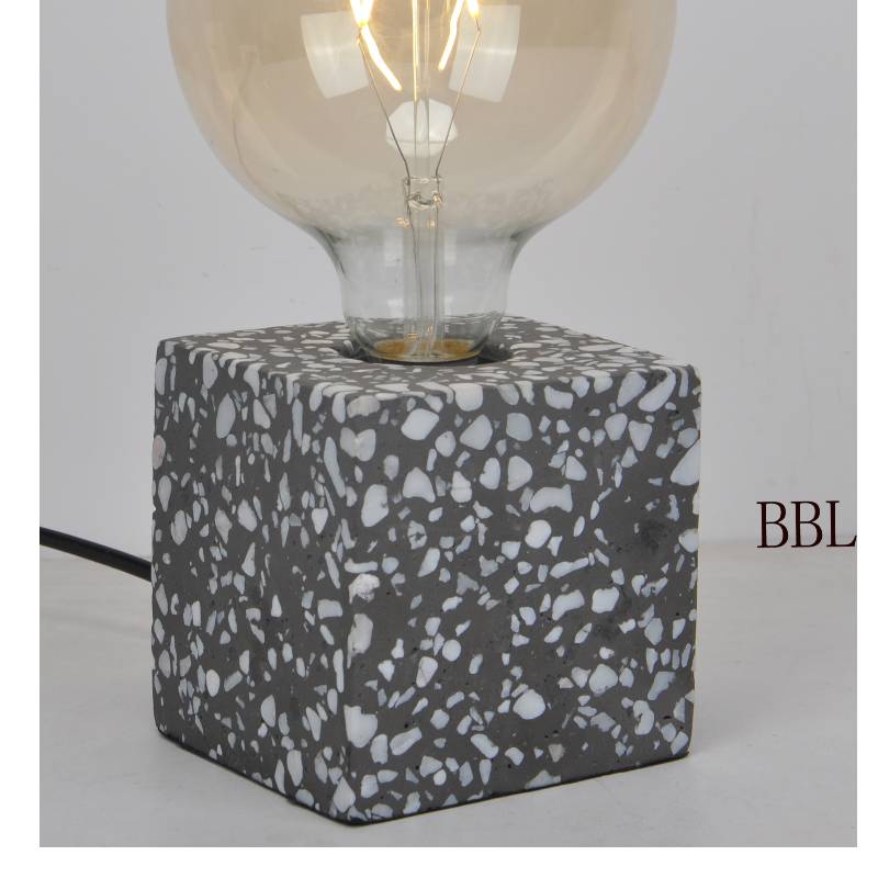 Přírodní mozaika čtvereční stolní lampa z betonu